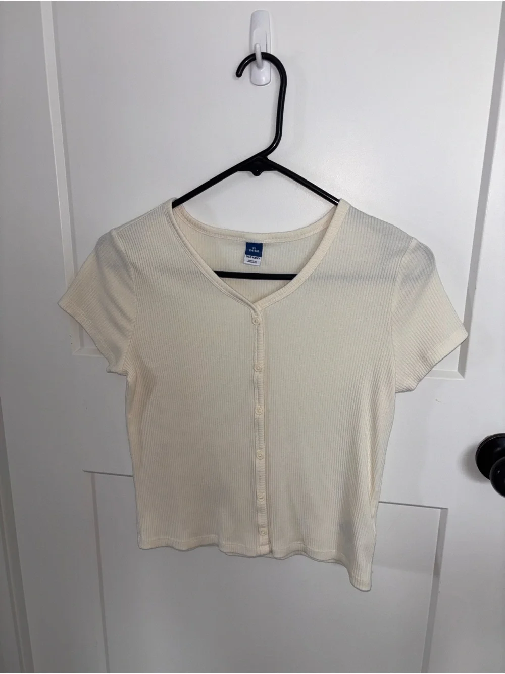 Old Navy Cream Ribbed Button-Front Short Sleeve Tee